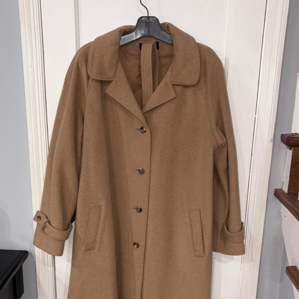 Norm Thompson. Elegant Tan Women's Coat